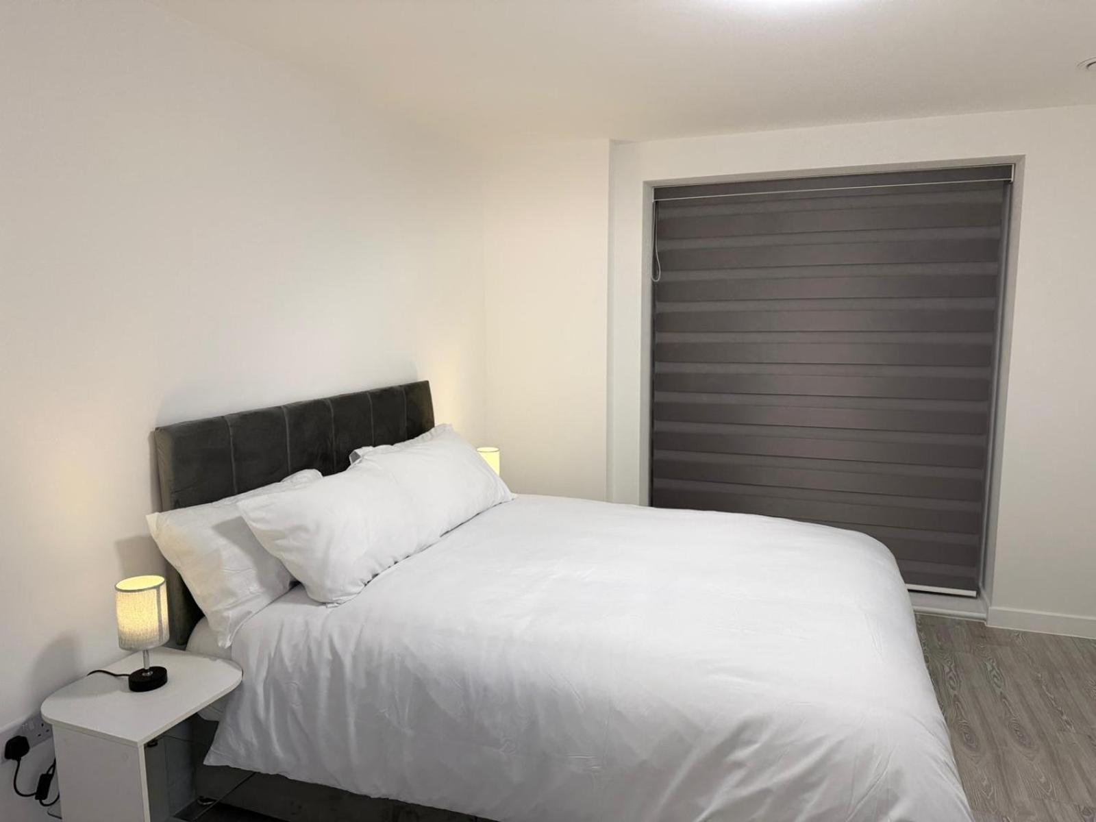 Northfleet Serenity Waterfront 2 Bed Apartment מראה חיצוני תמונה