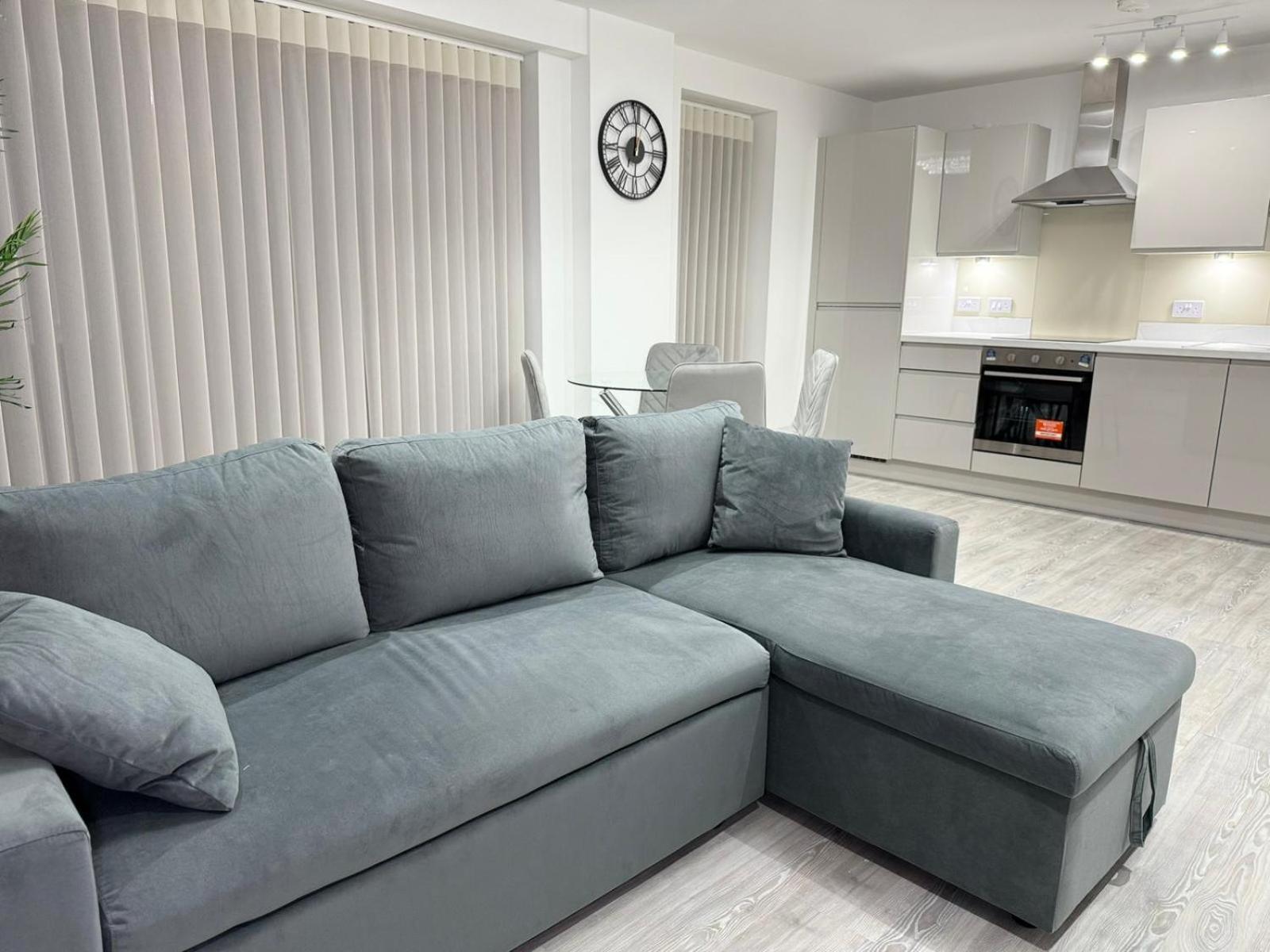Northfleet Serenity Waterfront 2 Bed Apartment מראה חיצוני תמונה